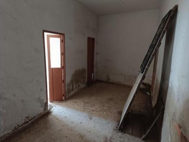 Casa en venta en Brenes, Andalucía