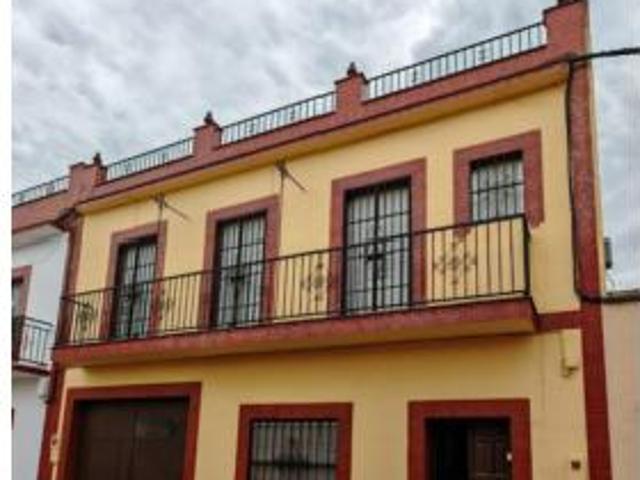 Casa en venta en Brenes, Andalucía
