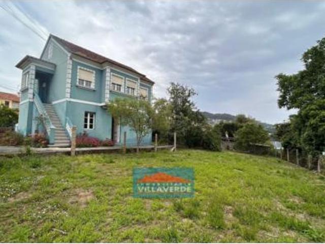 Casa en venta en Cela, Bueu