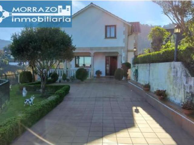Casa en venta en Bueu, Loureiro