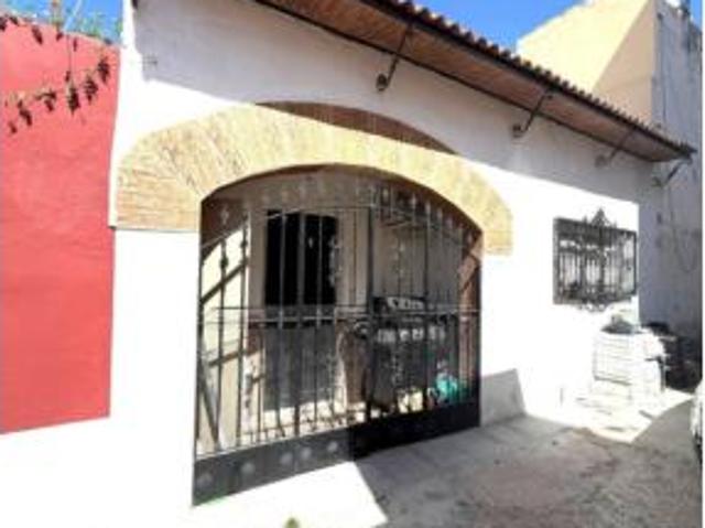Casa en venta en Burguillos, Andalucía