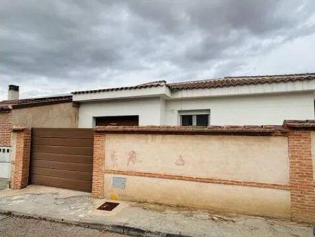 Casa en venta en Burguillos De Toledo, Castilla-La Mancha