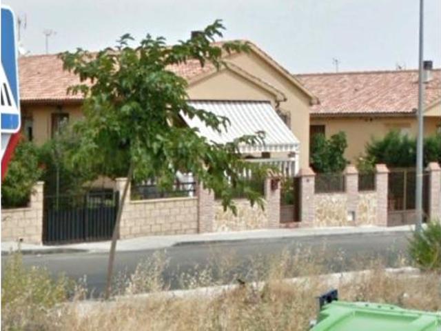 Casa en venta en Burguillos De Toledo, Castilla-La Mancha