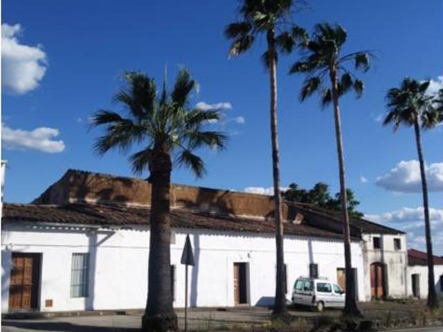 Casa en venta en Burguillos Del Cerro