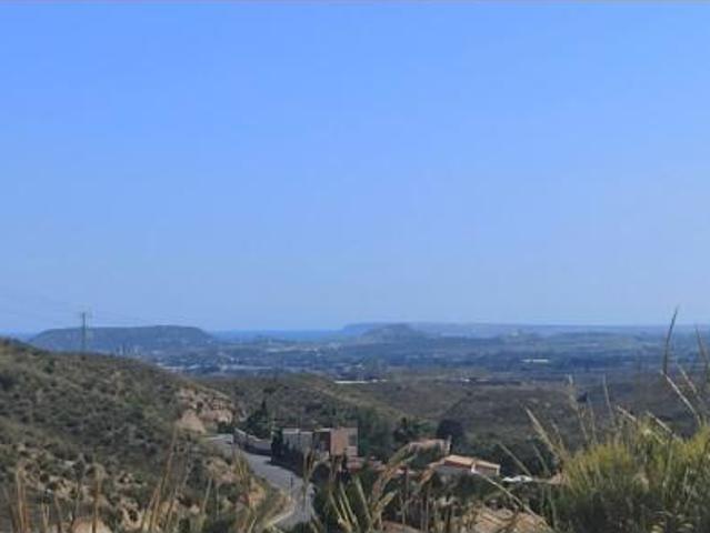 Casa en venta en Busot, Valencia