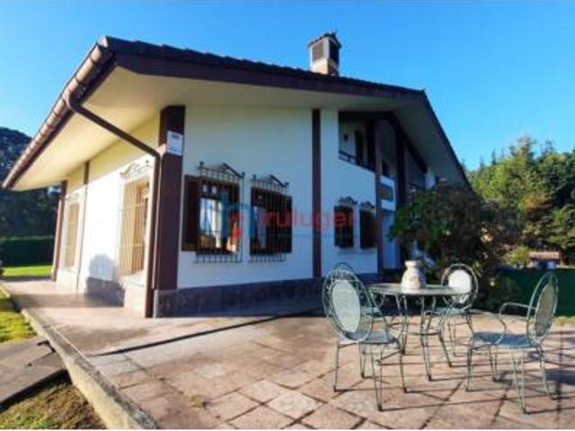 Casa en venta en Busturia, Axpe