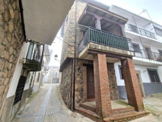 Casa en venta en Cabezabellosa, Extremadura