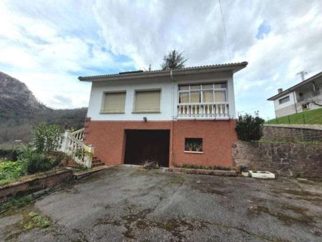 Casa en venta en Cabrales, Asturias