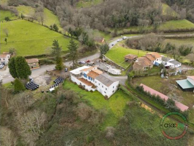 Casa en venta en Cabranes, Carranques