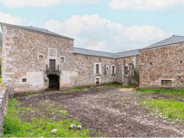 Casa en venta en Cabrillanes, Castilla y León