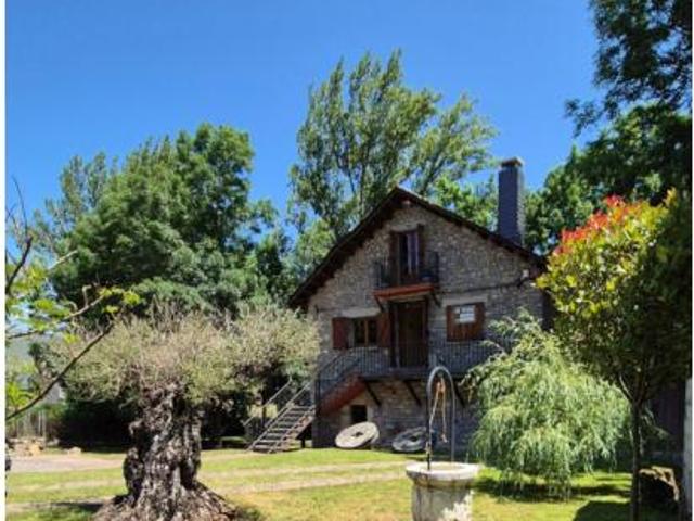 Casa en venta en Cabrillanes, Castilla y León