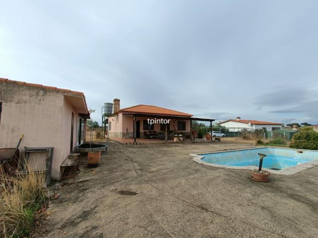Casa en venta en Margallo, Cáceres