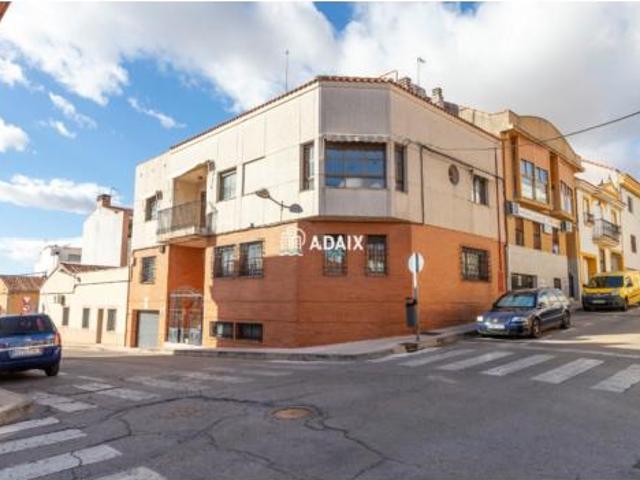 Casa en venta en Casas Baratas, Cáceres