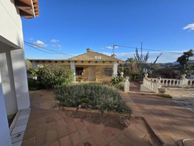 Casa en venta en Callosa D'en Sarrià, Urbanització Santa Clara