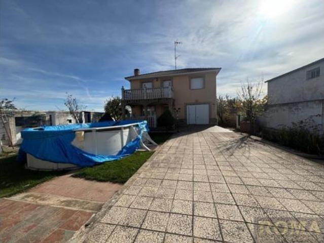 Casa en venta en Calvarrasa De Abajo, Castilla y León