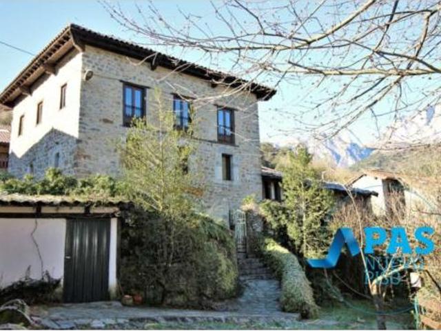 Casa en venta en Baró, Camaleño