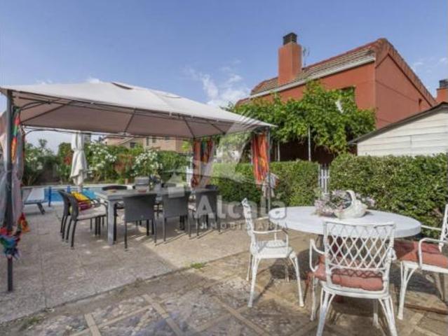 Casa en venta en Camarma De Esteruelas, Madrid