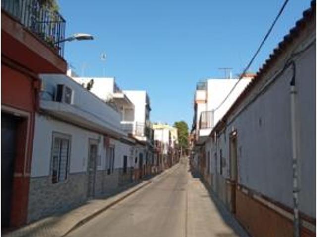 Casa en venta en Camas, Andalucía