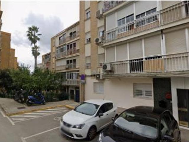Casa en venta en Camas, Andalucía