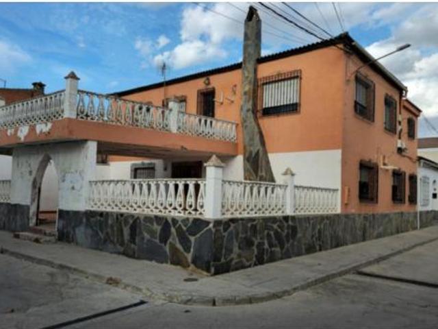 Casa en venta en Comarca de Los Montes, Andalucía