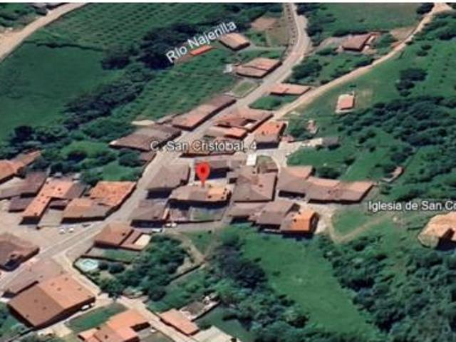 Casa en venta en Villavelayo, La Rioja