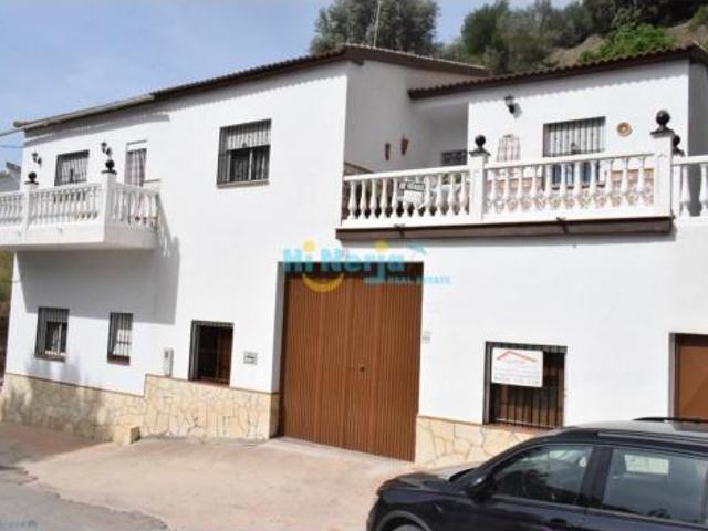 Casa en venta en La Axarquía, Andalucía