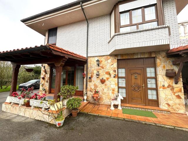Casa en venta en Bareyo