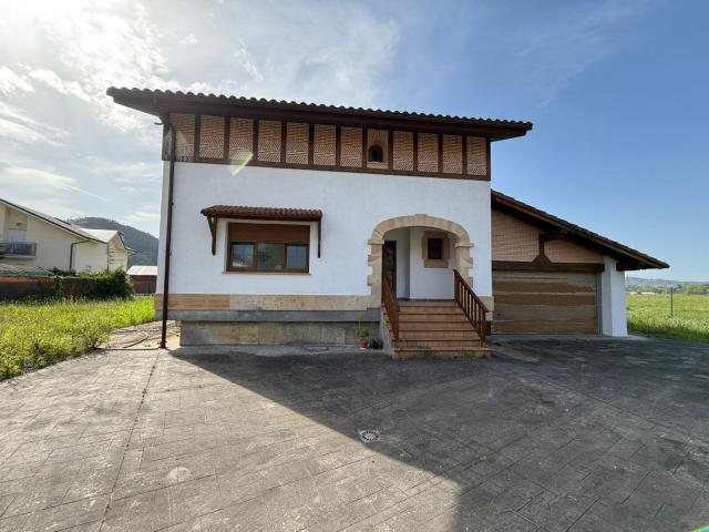 Casa en venta en Gama, Cantabria