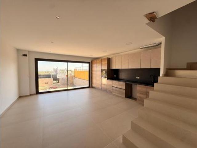 Casa en venta en Cantallops, Girona