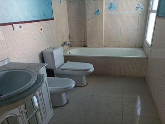 Casa en venta en Cantillana, Andalucía