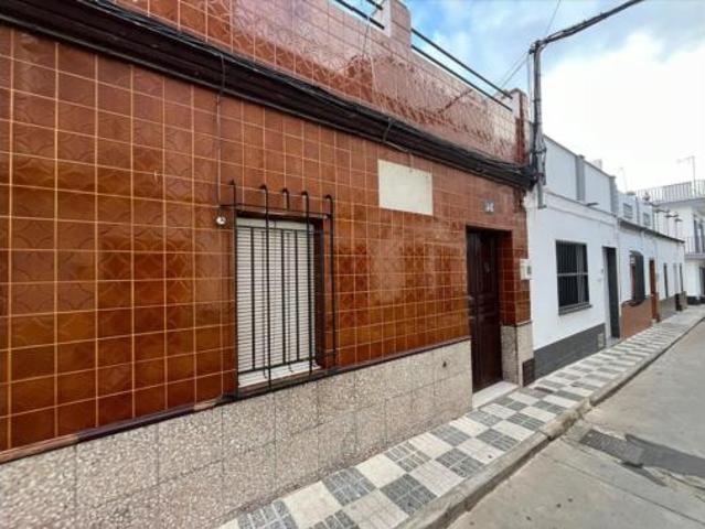 Casa en venta en Cantillana, Andalucía