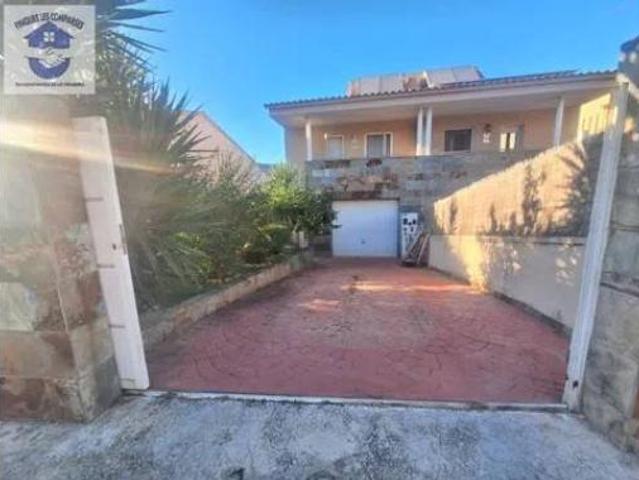 Casa en venta en les Palmeres, Garraf