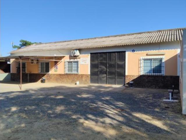 Casa en venta en La Celada, Carmona