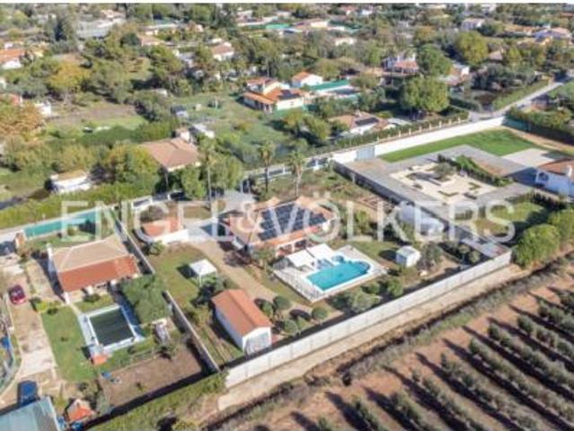 Casa en venta en Urbanización los Jinetes, Carmona