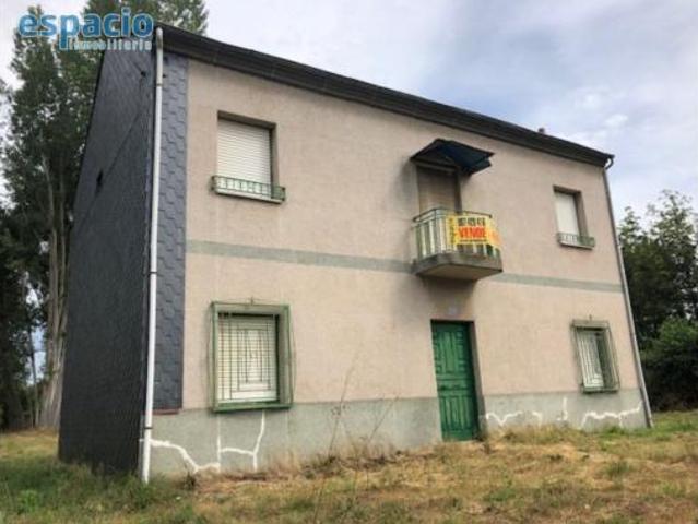 Casa en venta en Villadepalos, El Bierzo