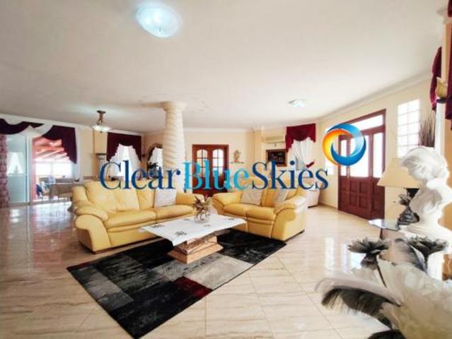 Casa en venta en Playa Paraíso, Adeje