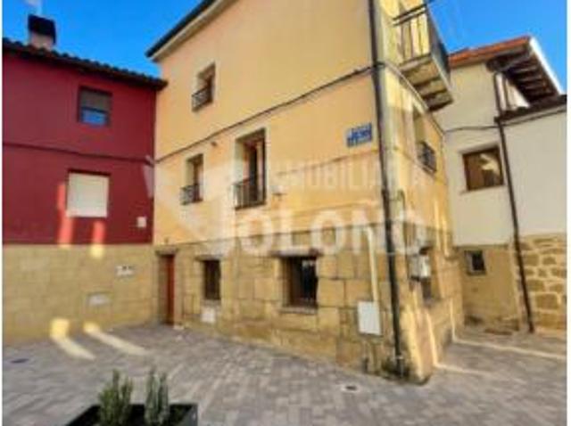 Casa en venta en Casalarreina, La Rioja