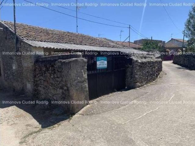 Casa en venta en Casillas De Flores, Castilla y León