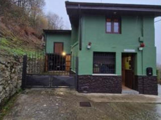 Casa en venta en Caso, Asturias