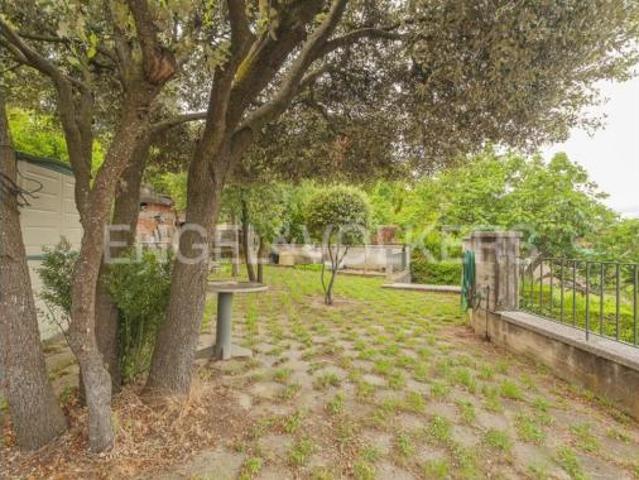 Casa en venta en el Serrat de Castellnou, Bages