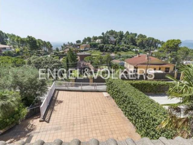 Casa en venta en el Serrat de Castellnou, Bages