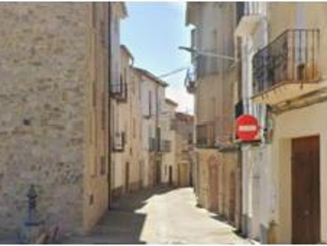 Casa en venta en Castelló de Farfanya, Lleida