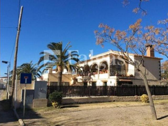 Casa en venta en Castelló D'empúries, Girona