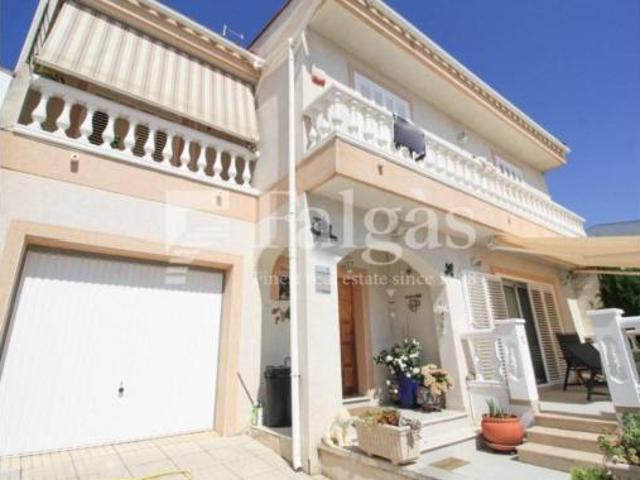 Casa en venta en Castelló D'empúries, Girona