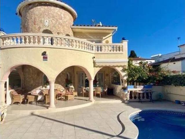 Casa en venta en Empuriabrava i entorn, Castelló d'Empúries