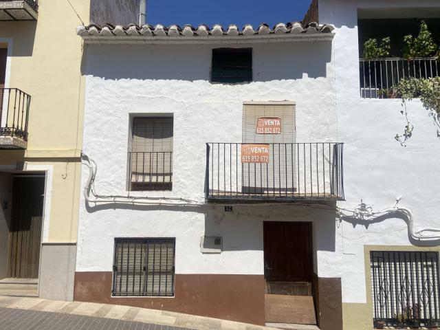 Casa en venta en l'Alcalatén, Valencia