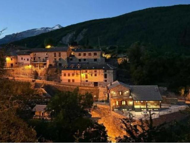 Casa en venta en Castiello de Jaca, Huesca