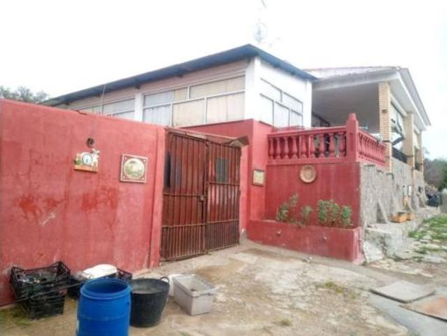 Casa en venta en Urbanización Sierra Norte, Castilblanco De Los Arroyos