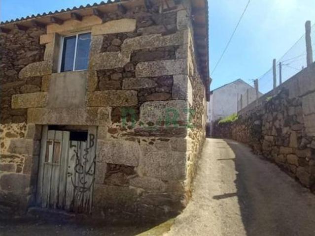 Casa en venta en Ourense, Galicia