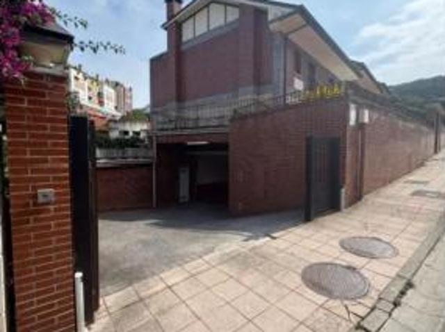 Casa en venta en Casco Histórico, Castro-urdiales